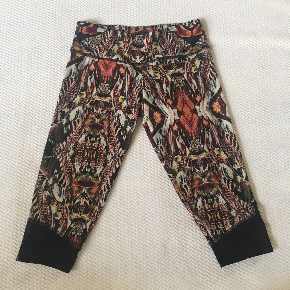 Onzie Workout Capri Leggings, M/L or size 10/12